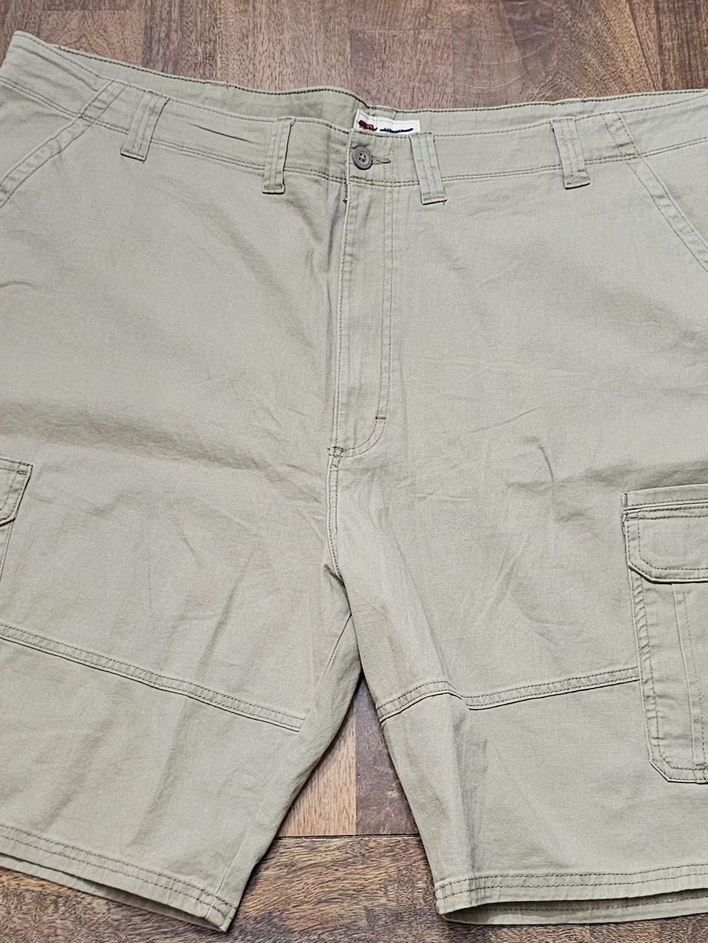 Men's Khaki/Tan Cargo Shorts
